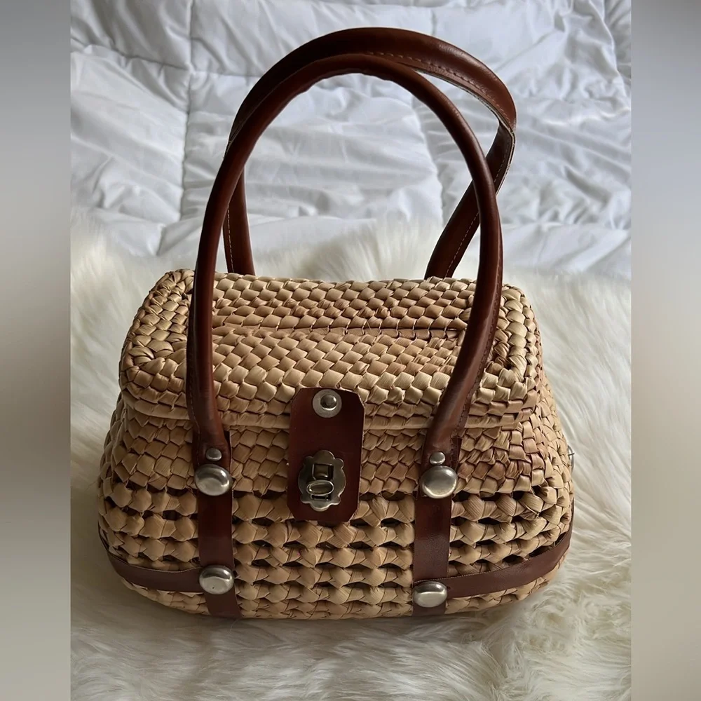 Wicker Basket Handbag - Picture 1 of 12